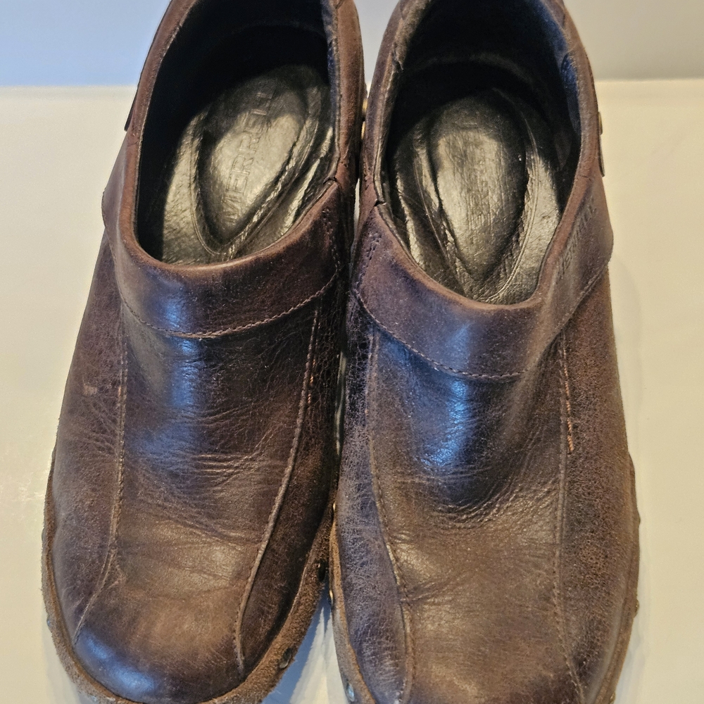 Ladies Brown Leather Shoes